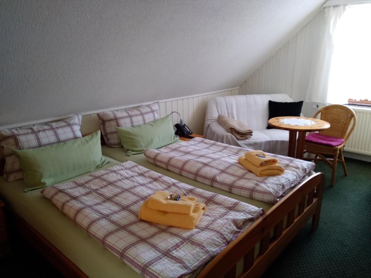 Hotel Restaurant Baumhaus Klein Pravtshagen エクステリア 写真